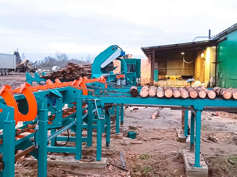 Линия сортировки и раскряжевки паллетной заготовки Линия сортировки и раскряжевки паллетной заготовки